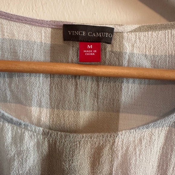 Vince Camuto Ruffled Short Sleeve Top Sz M - Picture 5 of 6